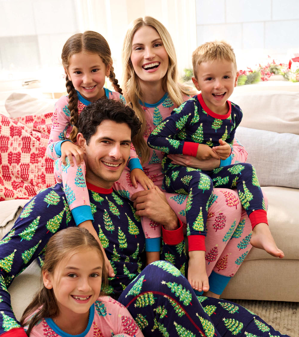 Men's Bottle Brush Trees Glow in the Dark Cotton Pajama Set | Hatley Sale Women