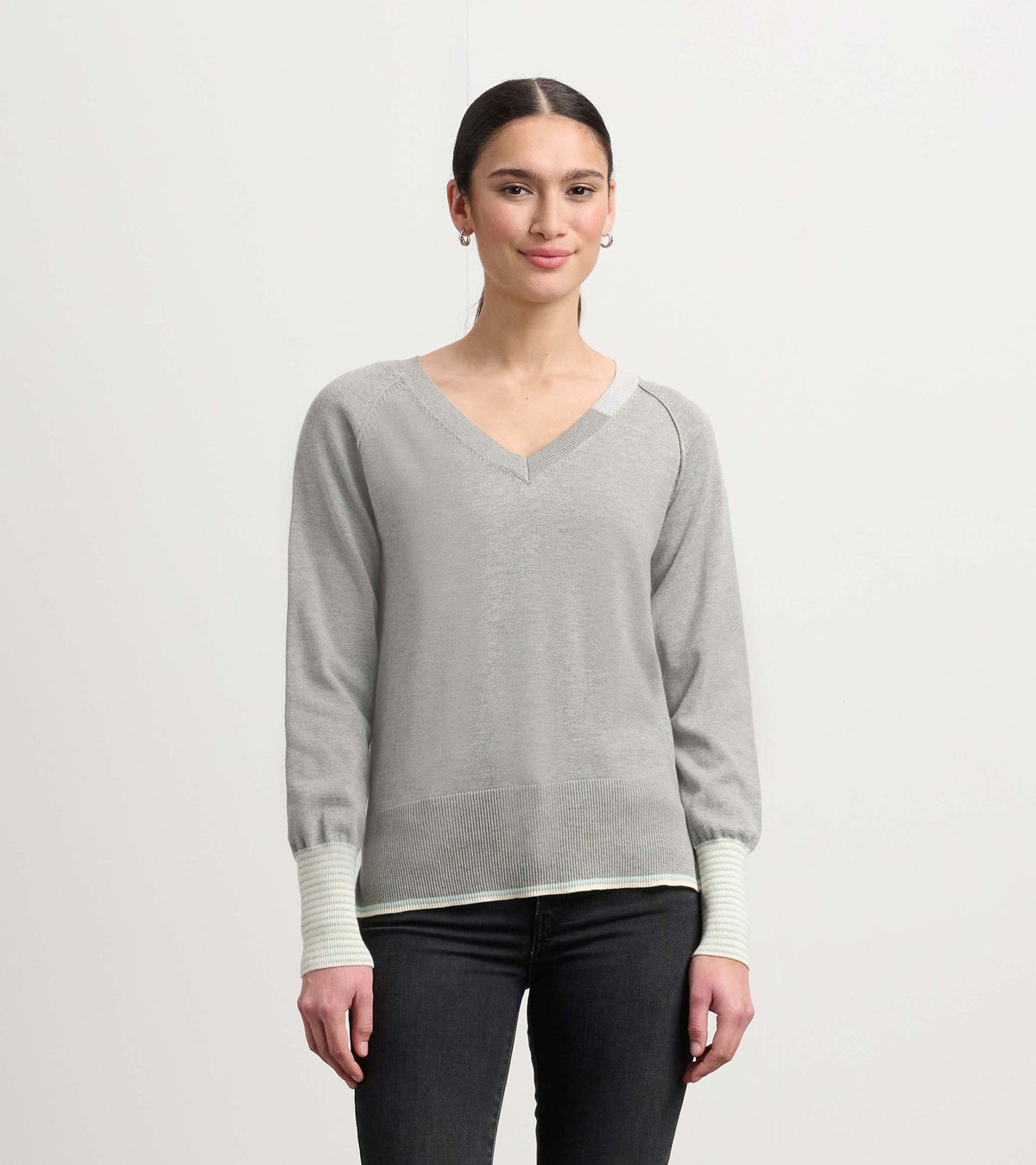 Cary V-Neck Sweater - Charcoal Melange | Hatley Onsale Women