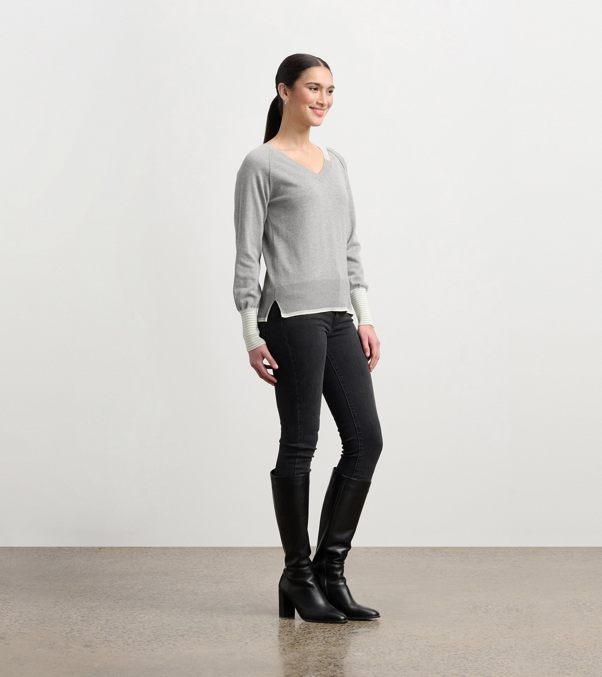 Cary V-Neck Sweater - Charcoal Melange | Hatley Onsale Women
