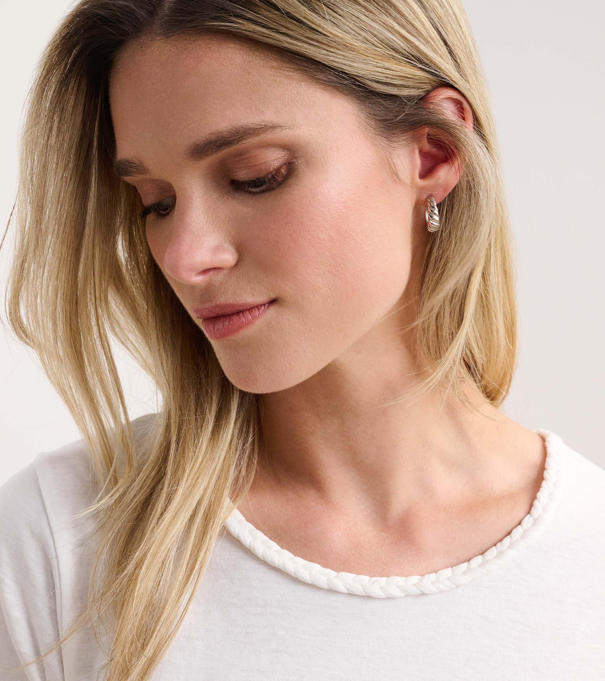 Braided Neck Tee - White | Hatley Discount Women