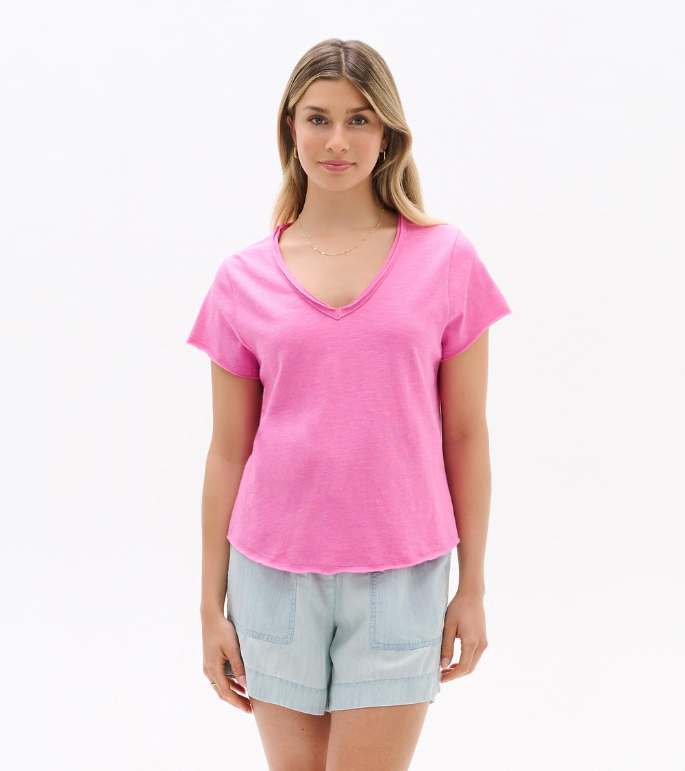 Sadie V-Neck Tee - Super Pink | Hatley Women