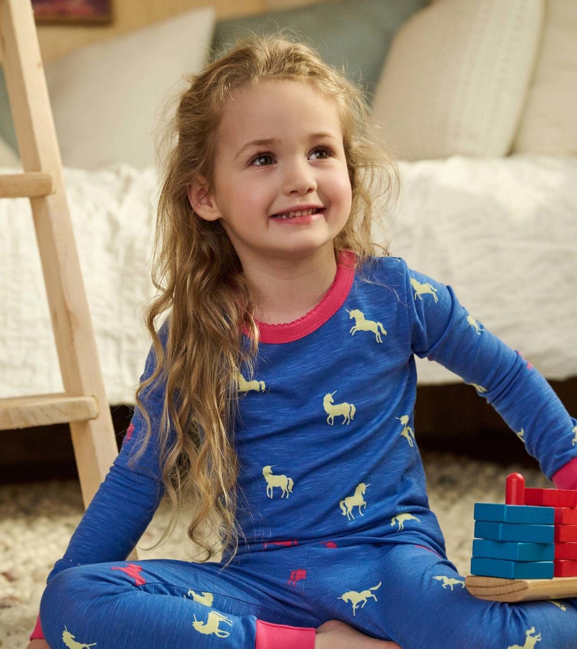 Hatley Sleepwear | Girls Girls Unicorn Glow Pajama Set